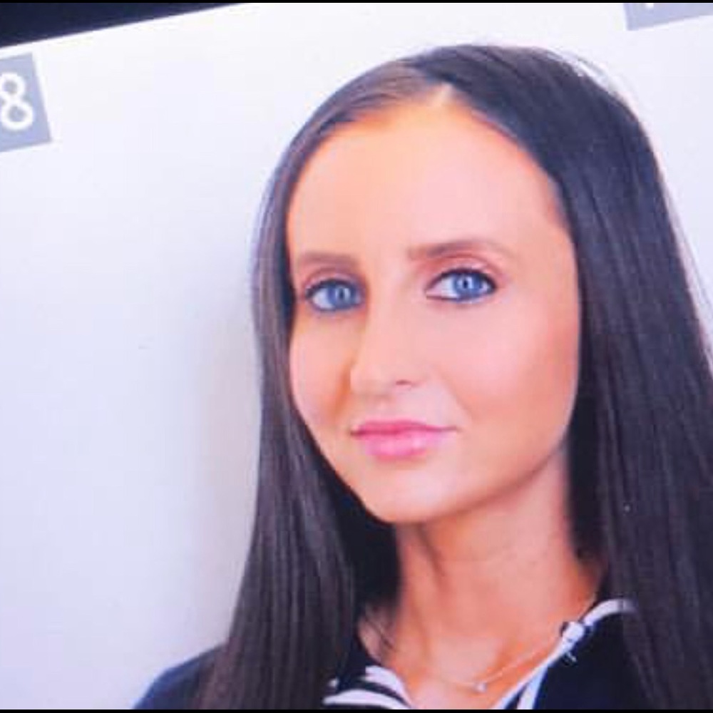 Meet your Posher, Victoria